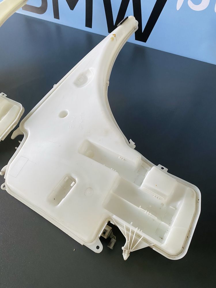 Бачок Омивача BMW E90 E91 Бачок Омивача Скла Омивач Фар БМВ Е90 Е91