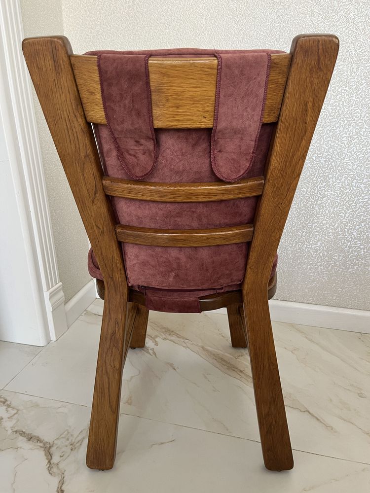 Крісла дубові з мякою обшивкою / комплект із 4 штук