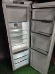 23 rok Chłodziarka do zabudowy 177 cm Miele K 7774 D