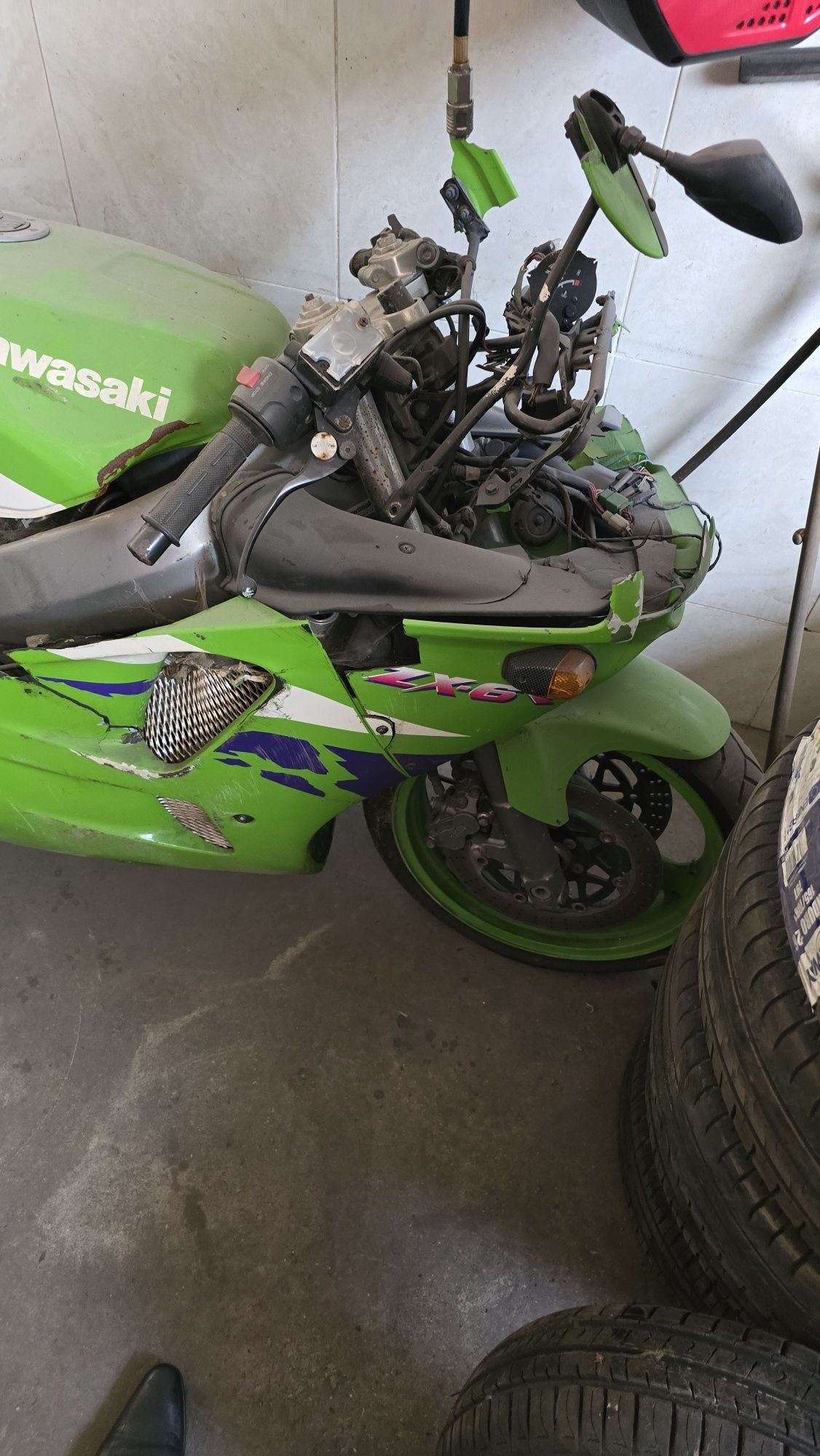 Kawasaki Ninja ZX-6R para peças