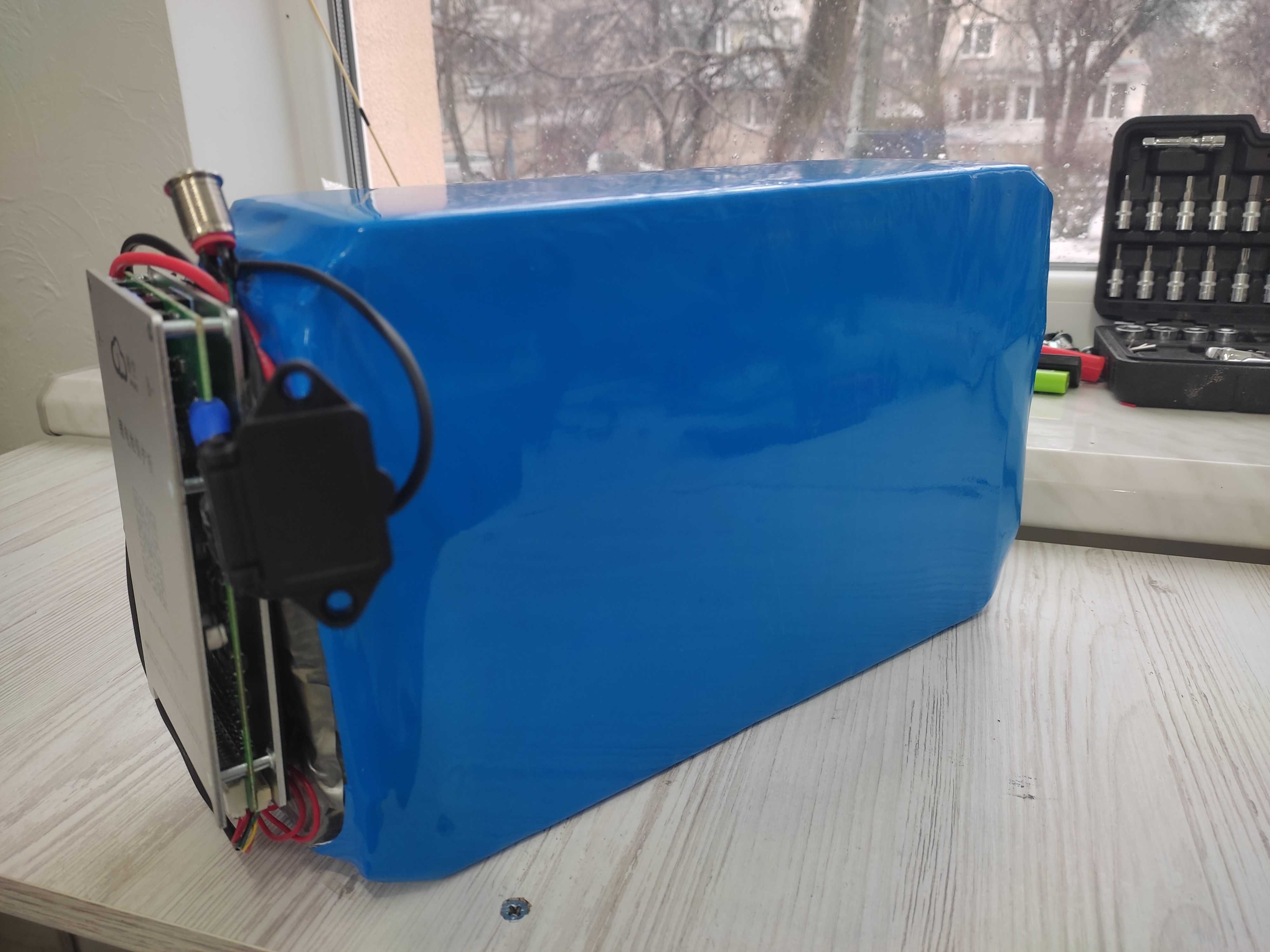 Акумулятор для електротранспорту електроскутера 72V 71AH