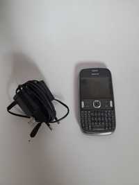 Nokia 302 + ładowarka i bateria