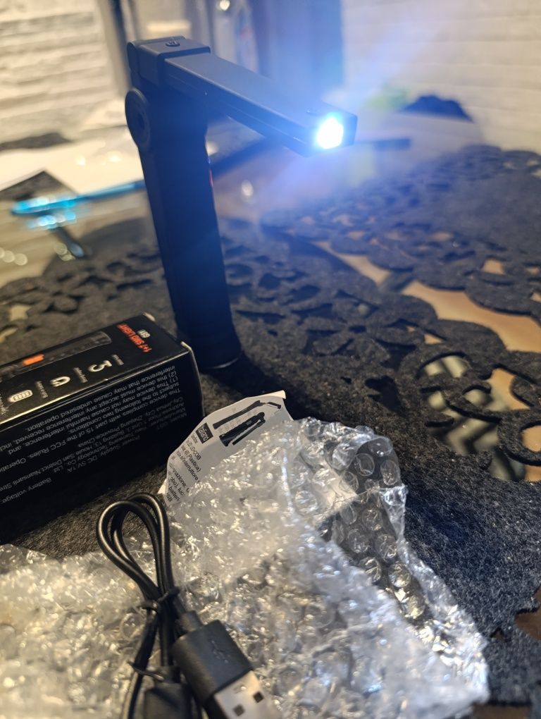 Lampka LED do domu, warsztatu