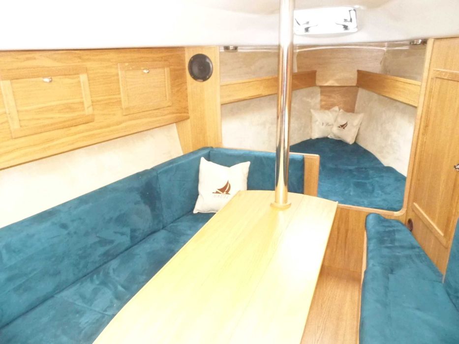 Jacht żaglowy Focus 850