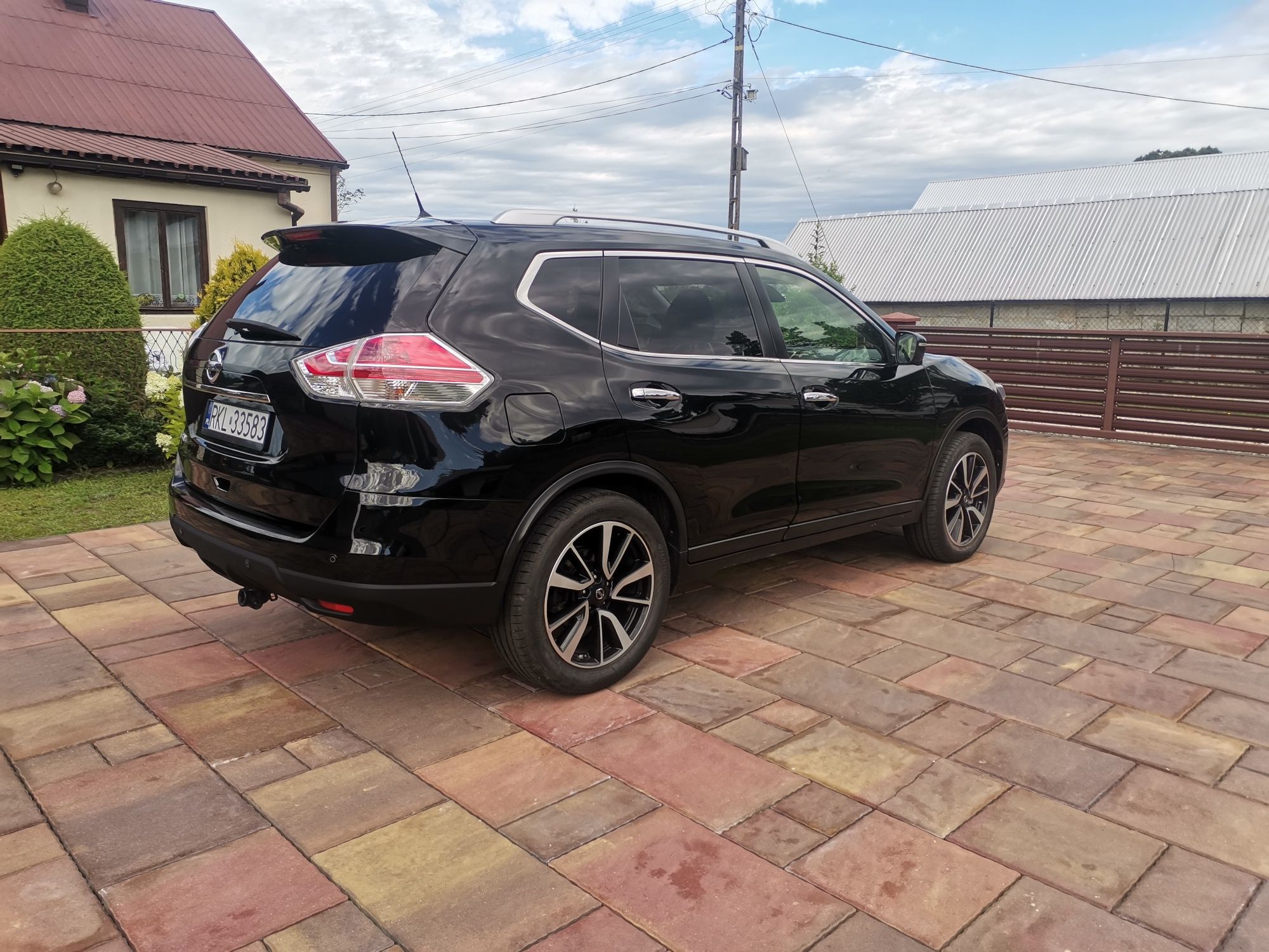 Nissan X-trail 1.6dci 130km 4x4 7osobowy kamery 360 Radar