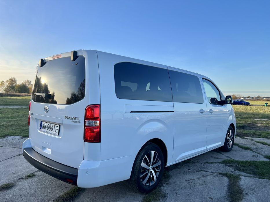 Nexus Rent wypożyczalnia busów 8-9 osobowych Polska Europa