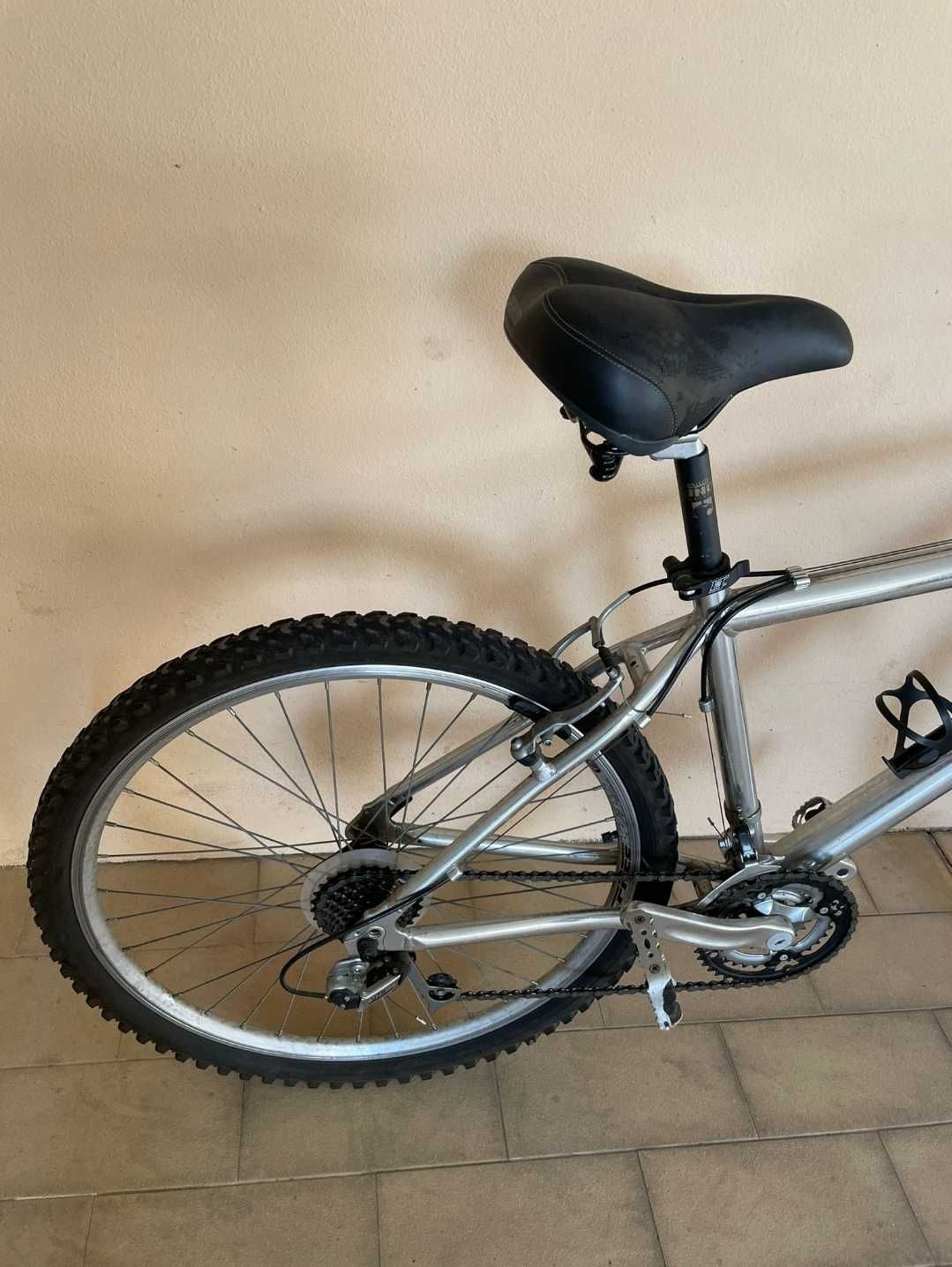 Bicicleta shimano de aluminio