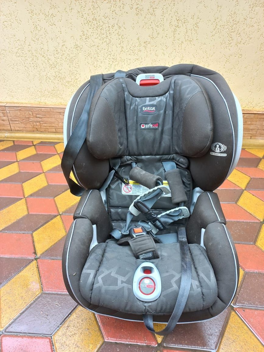 Детское авто-кресло фирмы BRITAX