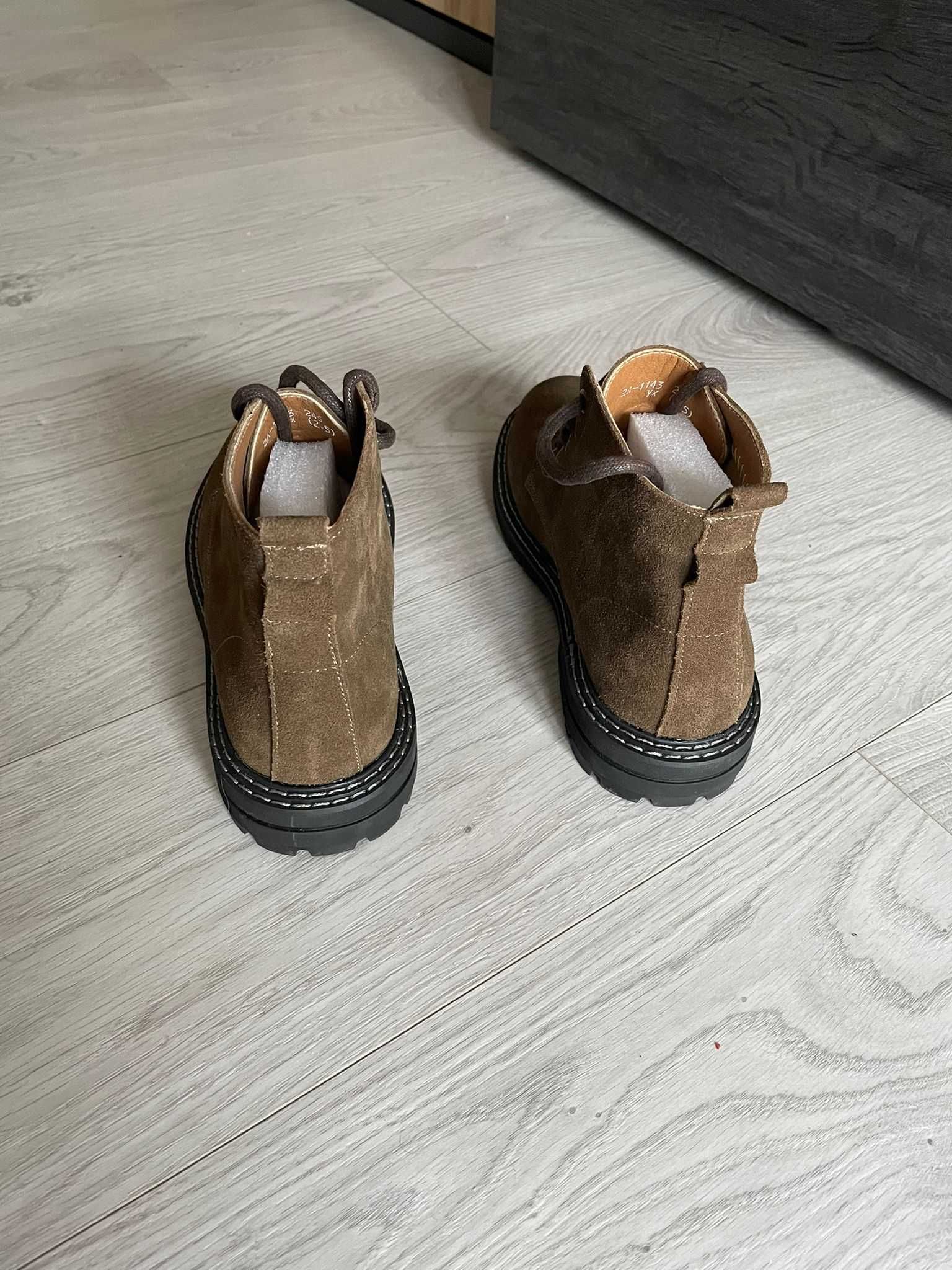 Botas Montanha Novas