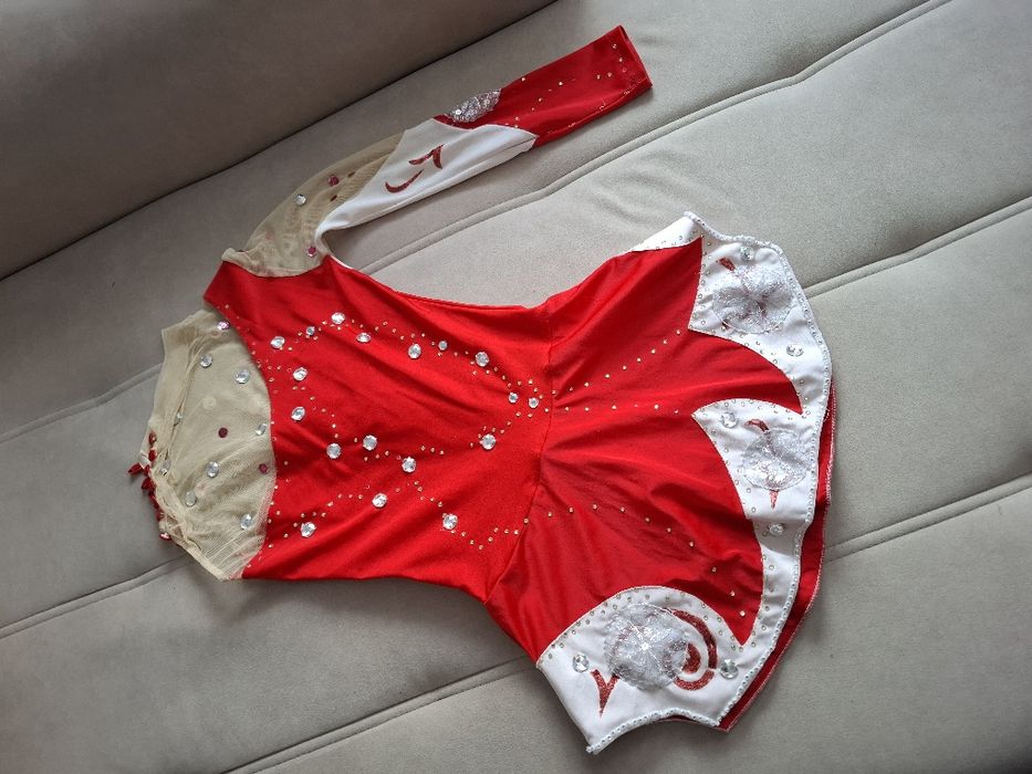 Strój startowy gimnastyka