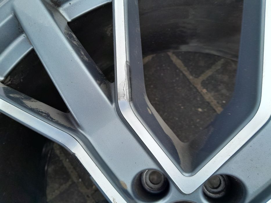 Oryginalne 21calowe alufelgi Audi Rs6 C7 bicolor 9.5x21et25 4G0