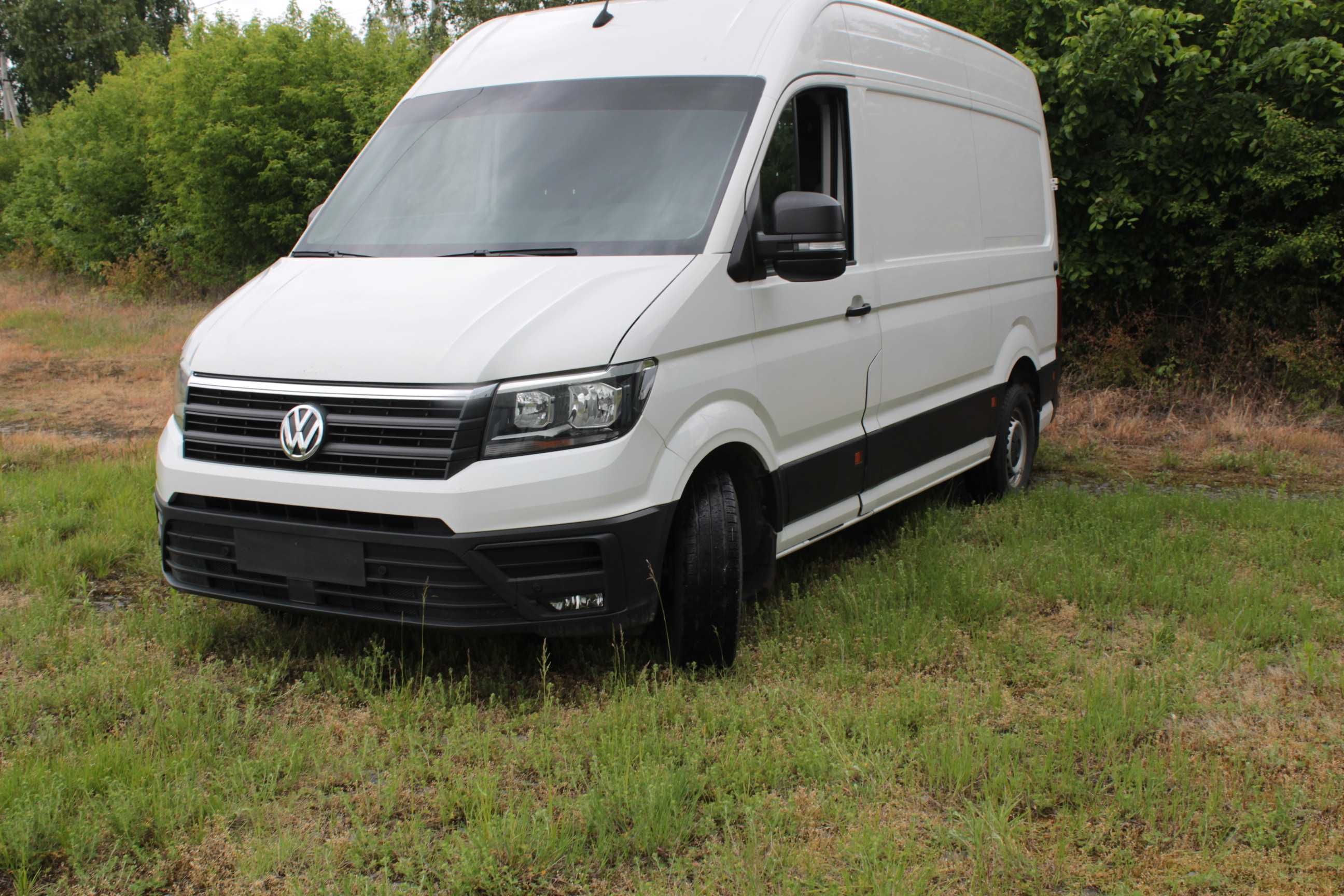 решітка радіатора бампера переднього VW Crafter / Man TGE