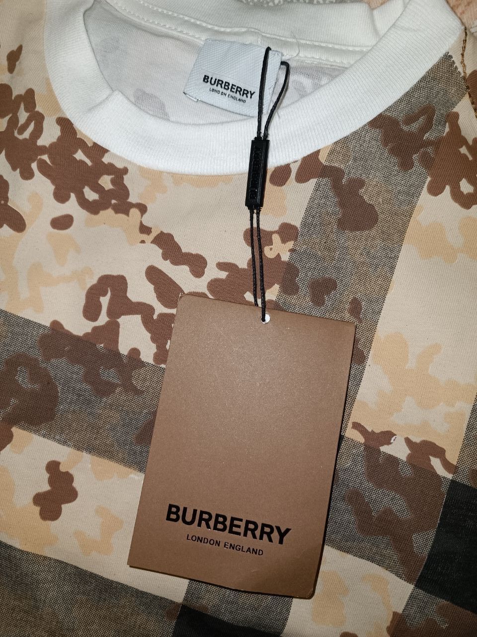 футболка burberry