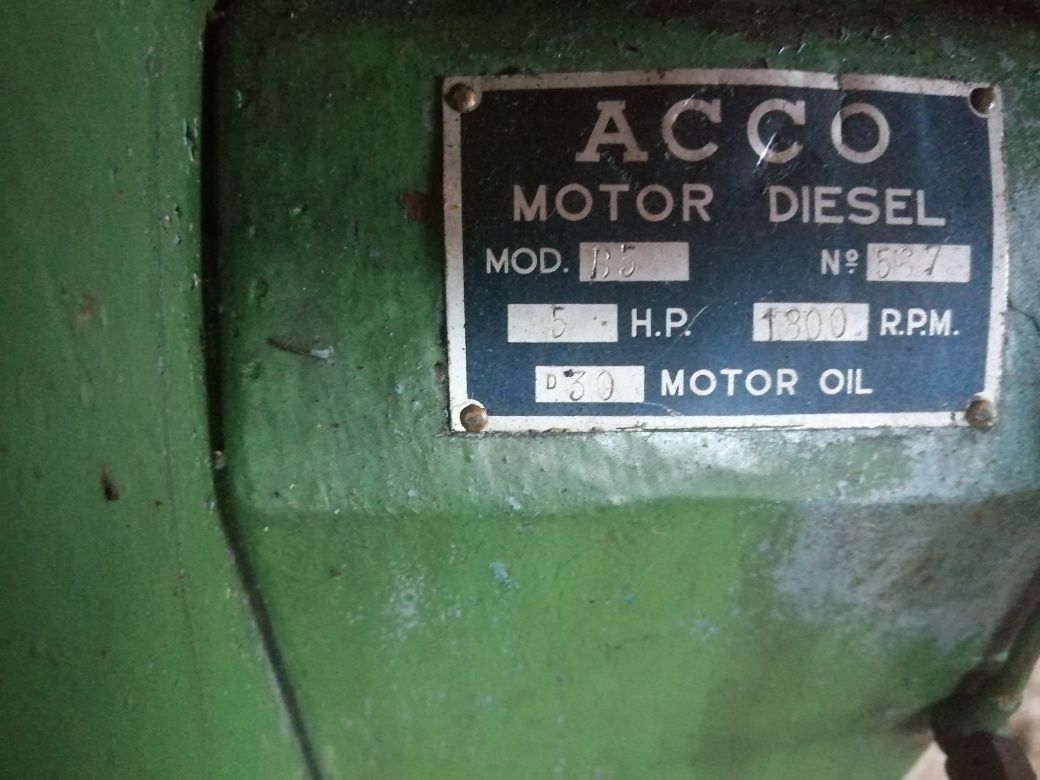 Motor de rega usado em bom estado