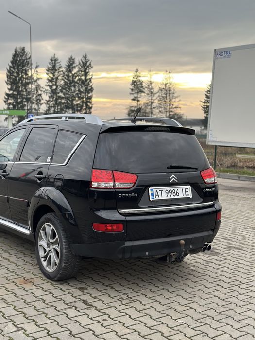 CITROEN  C-CROSSER. Автомат. 7-мість