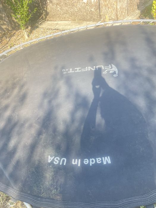 Батут для дорослих і дітей