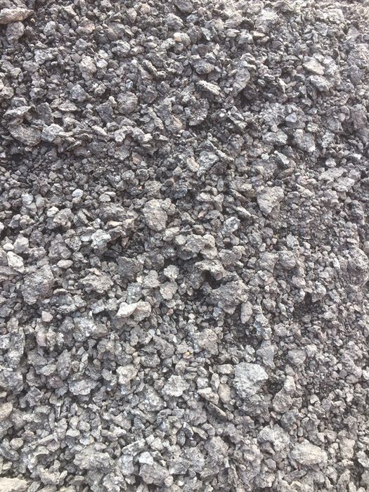 Tłuczen gruz kliniec podfrez piasek żwir asfalt kamień podsypka beton