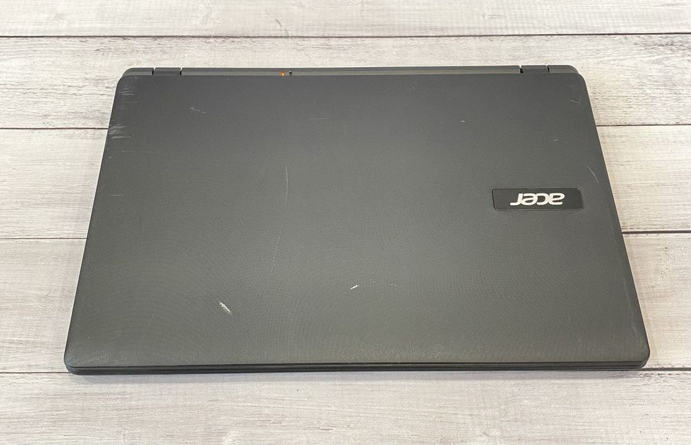 Ноутбук Acer Aspire ES1-571 15.6’’ Celeron 8GB ОЗУ/128GB SSD (r1558)