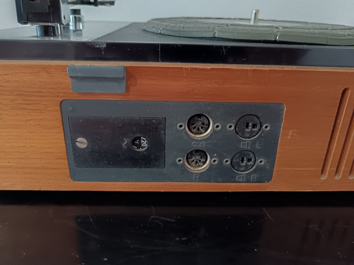 Philips 22 GF528/02 - gira-discos com colunas