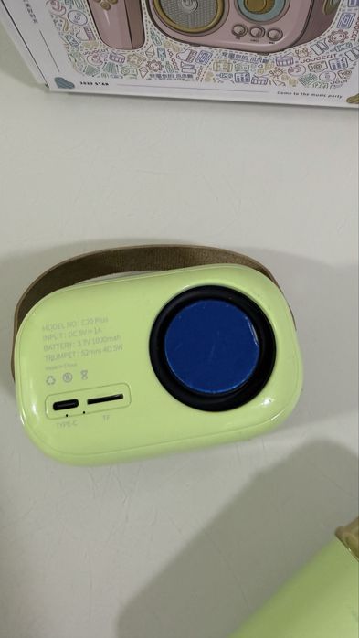 Колонка із мікрофоном Bluetooth ,міні караоке, дитячі ігри, музичні х