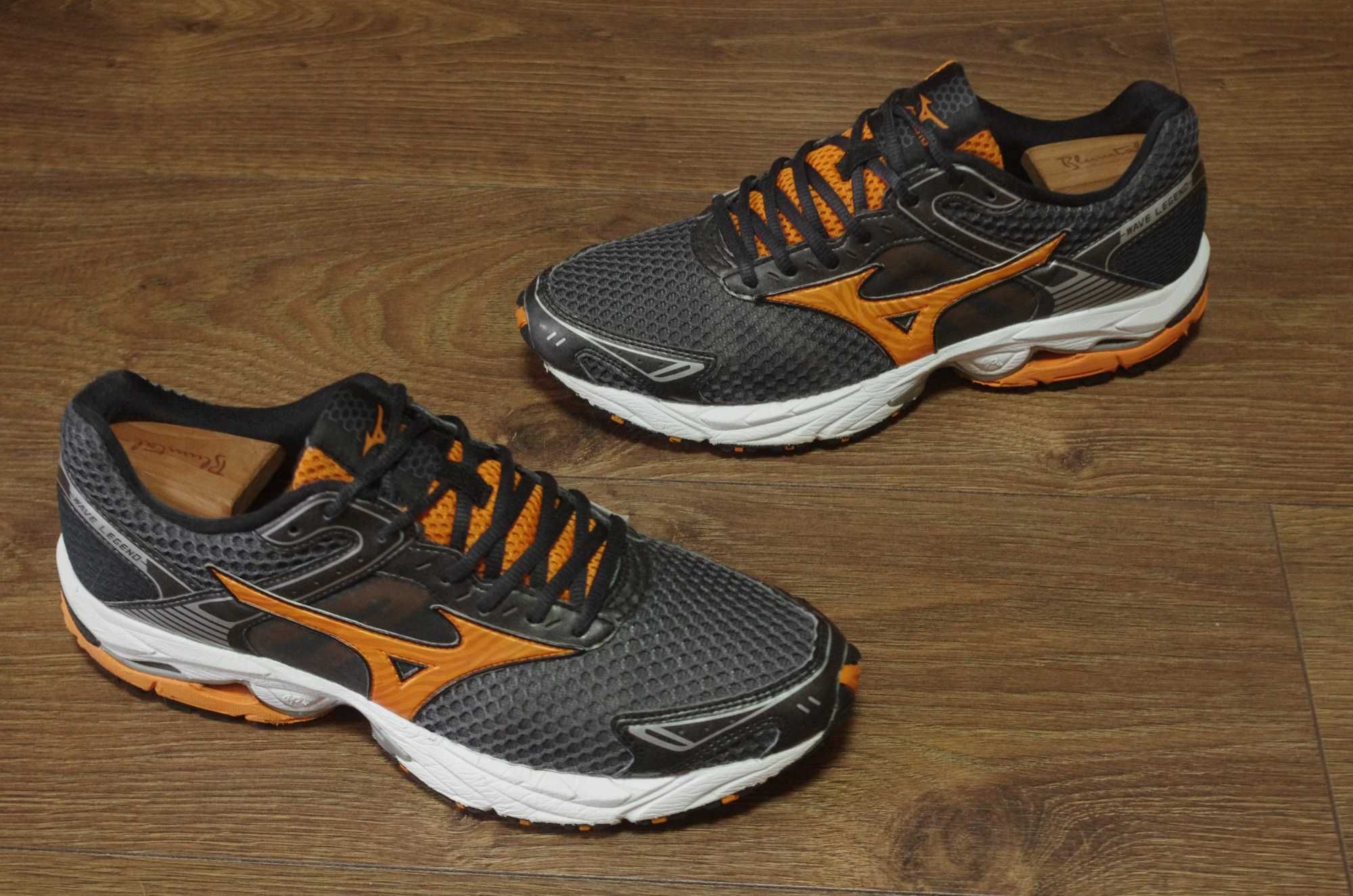 Кроссовки Mizuno Wave Legend оригінал 43 розмір бігові