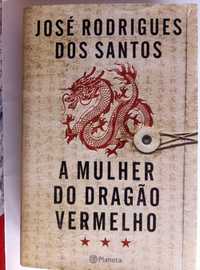 Vendo livro "A Mulher do Dragão Vermelho" de José Rodrigues dos Santos