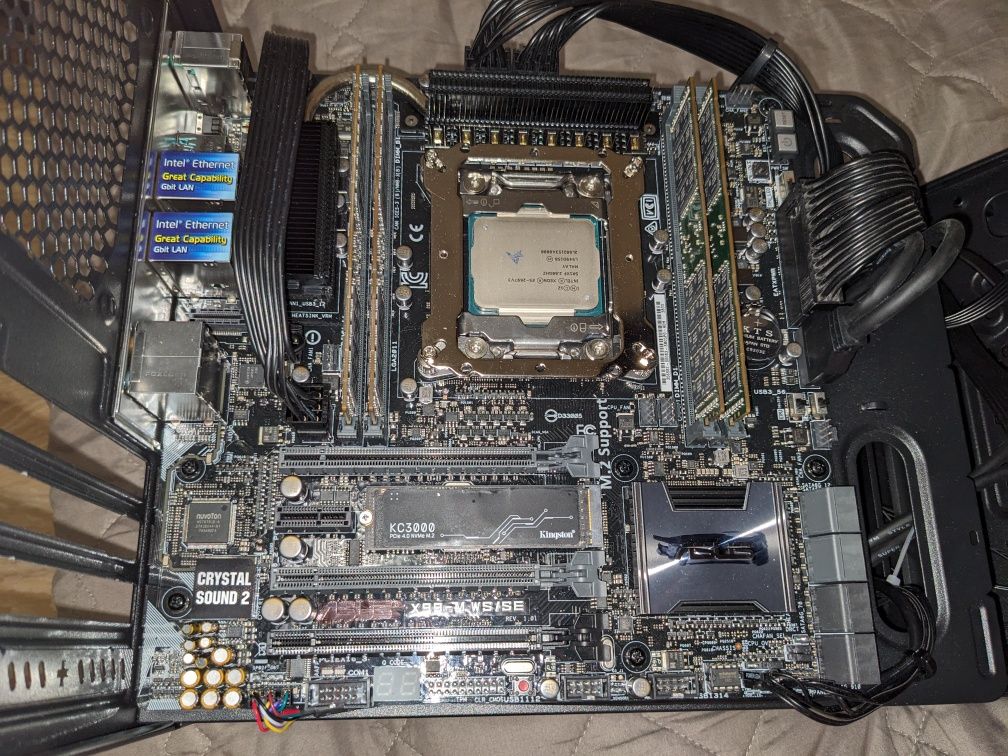 Asus X99-M WS SE (2011-3)/64Gb/Xeon E5-2697v3/SSD 2 TB