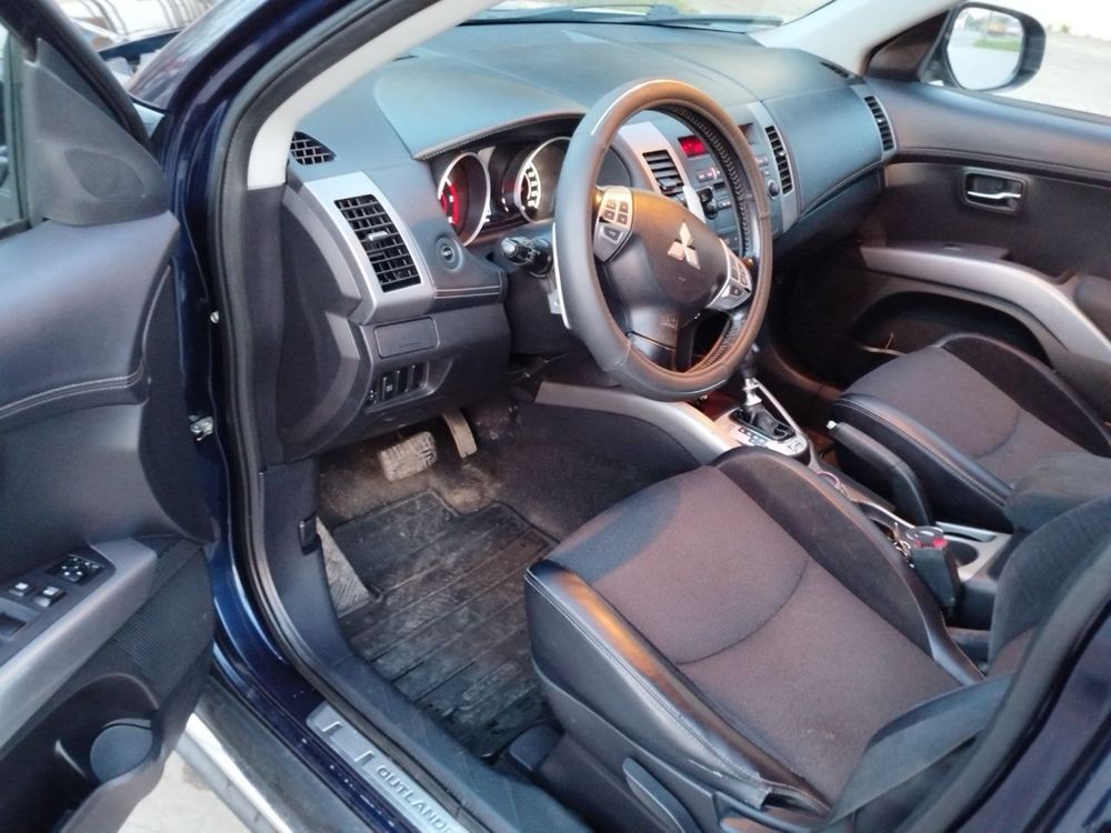 Mitsubishi outlander 2010 AUTOMAT(cr-v,asx,)