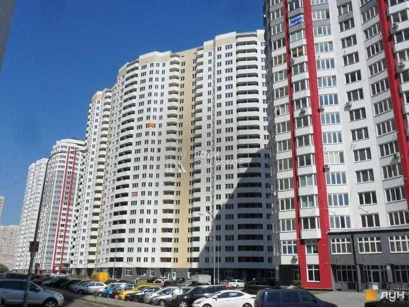 Продаж квартири 70м2 2і-спальні + кухня вітальня Позняки
