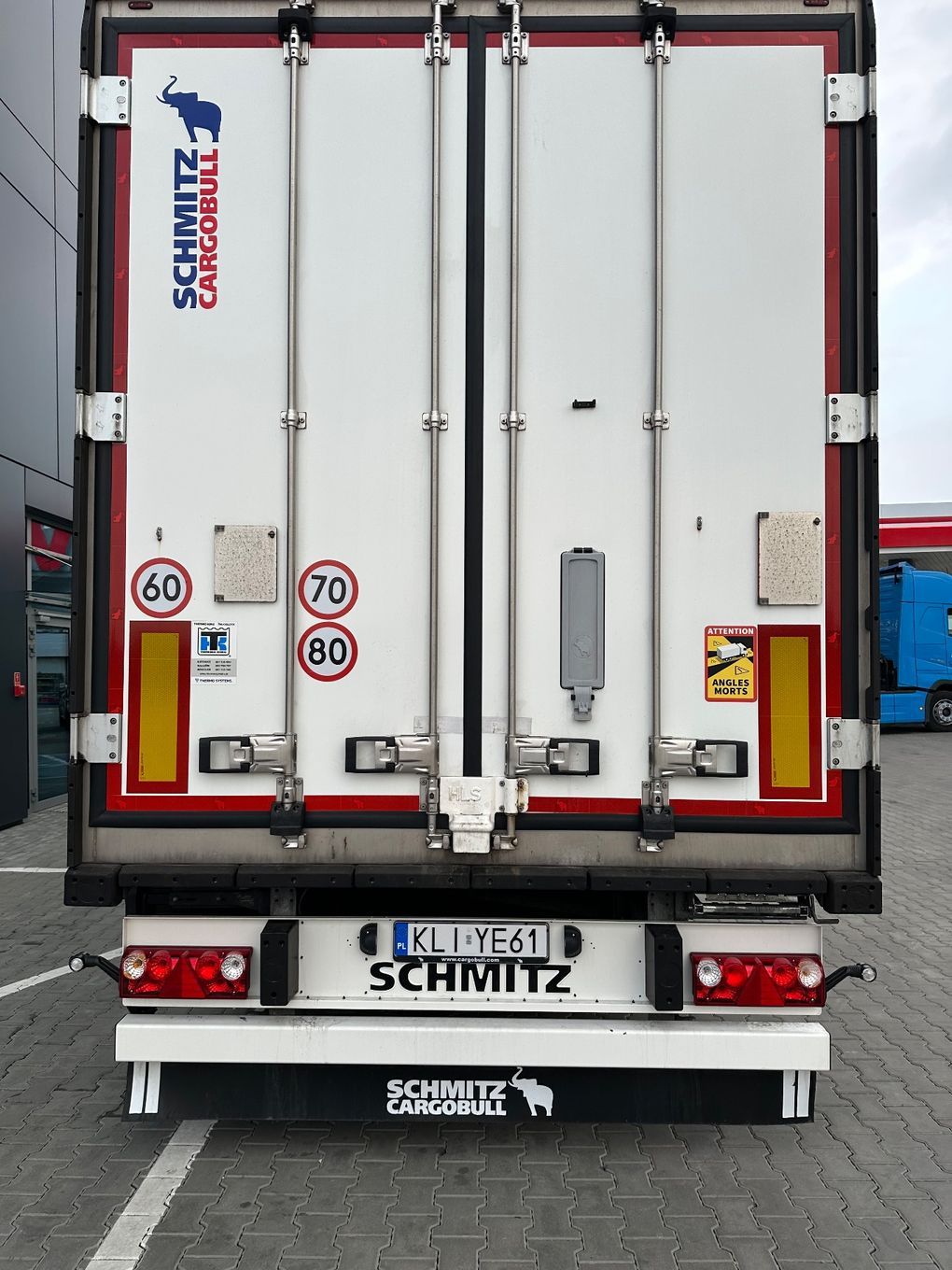 Schmitz Cargobull SKO 24/L V7 60 FTP  Naczepa Schmitz Cargobull thermo king nowa 2025 gotowa od ręki