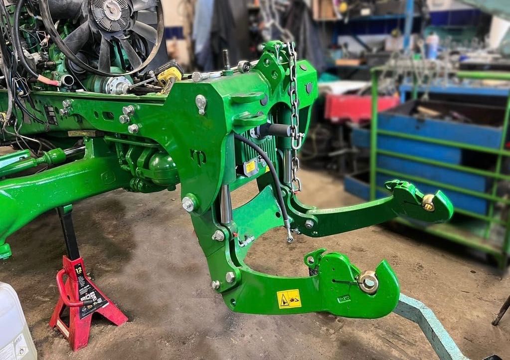 Przedni TUZ John Deere Każdy Model Seria M i R