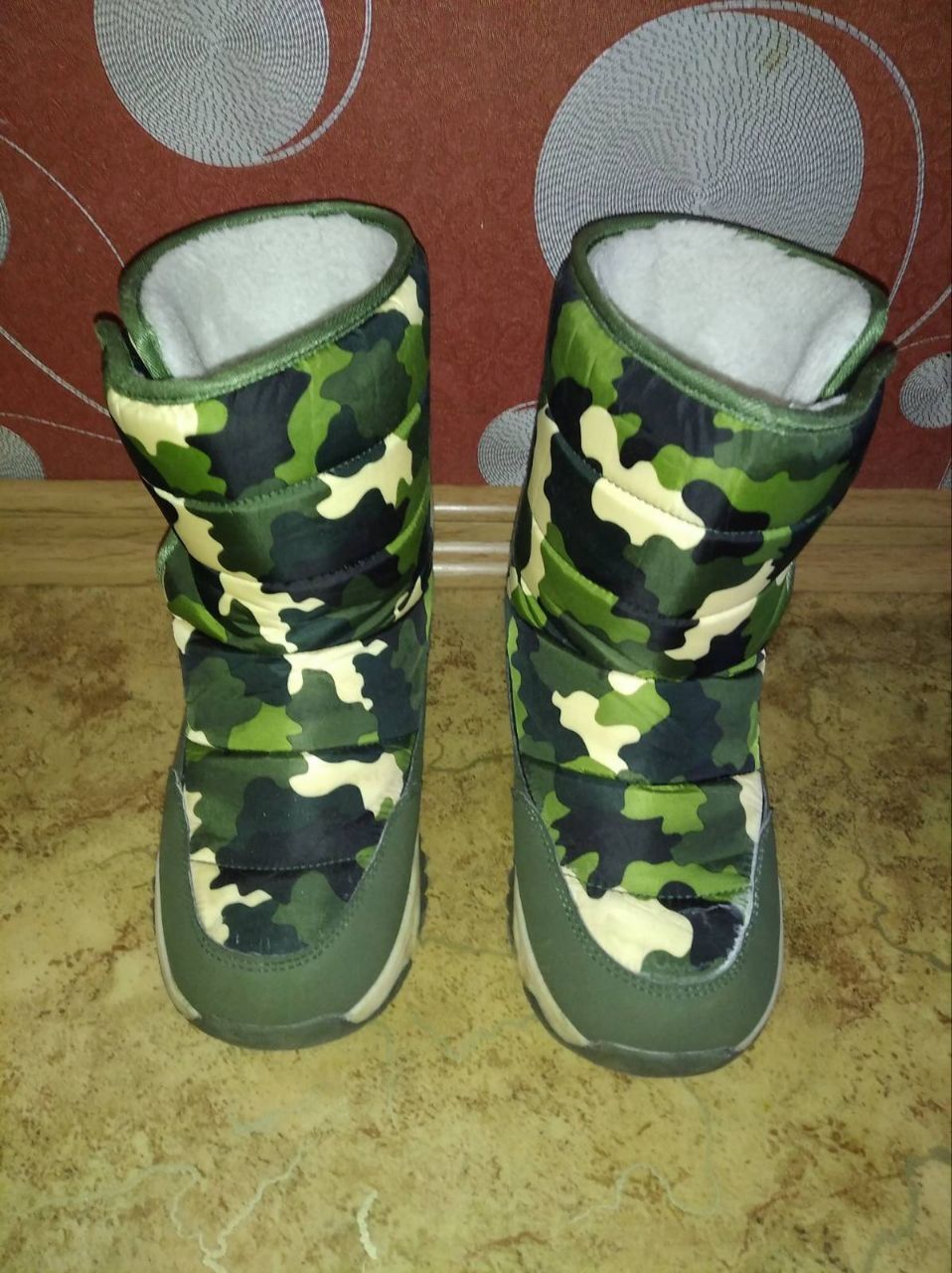 Детские зимние сапоги дутики