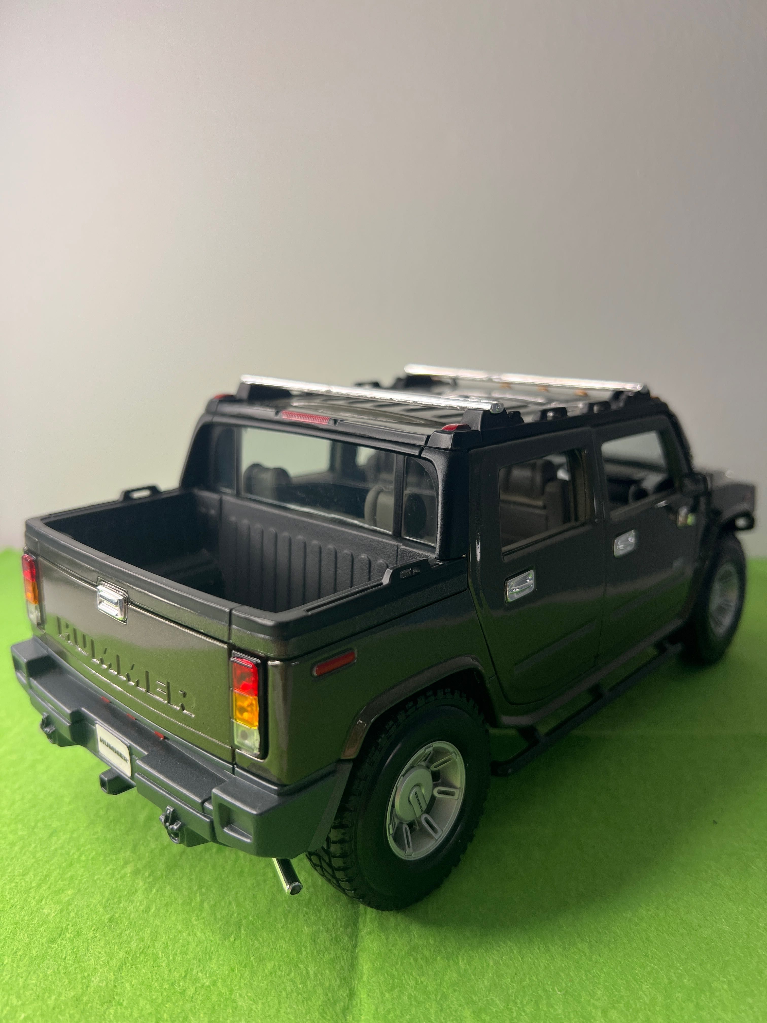 Hummer H2 Maisto 1:18 Verde Tropa – SUV Raro