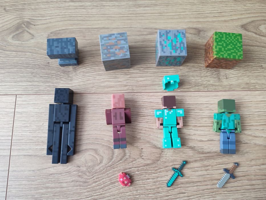 Minecraft figurki- Steve, Enderman, Zmobi i Blacksmith villager