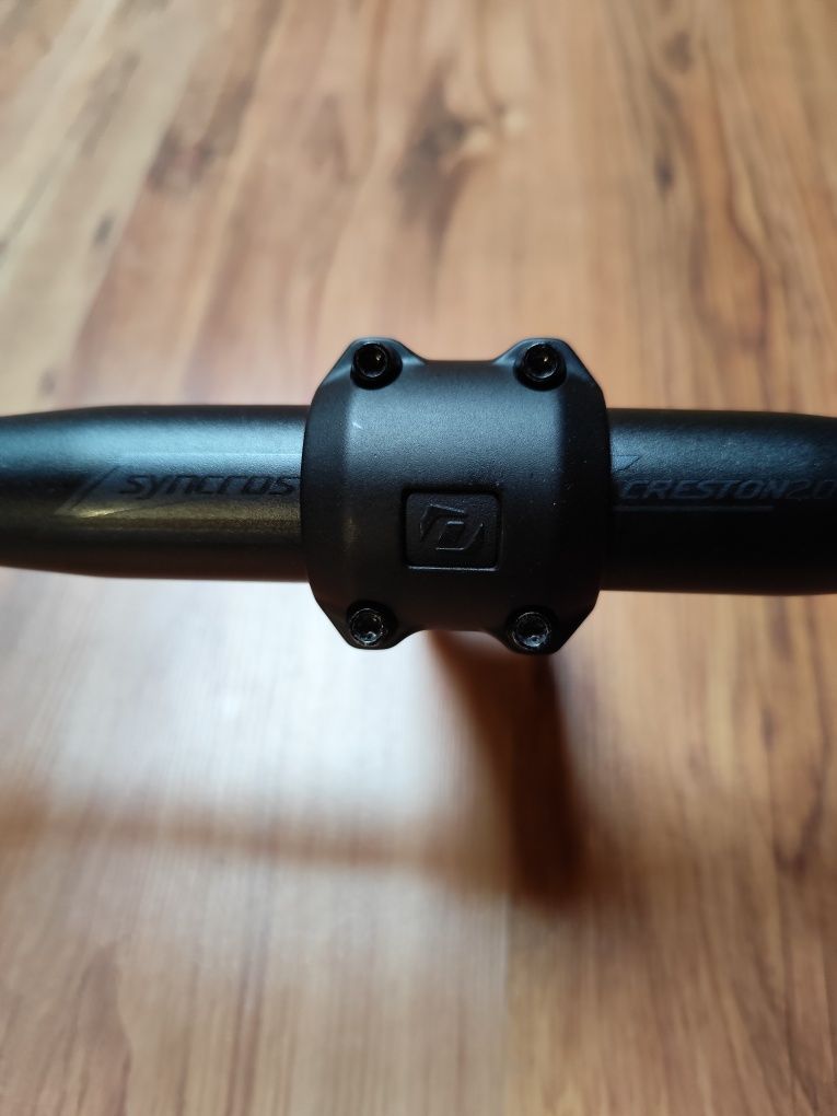 Kierownica szosowa Syncros 420mm alu + Mostek Syncros RR 2.0 alu
