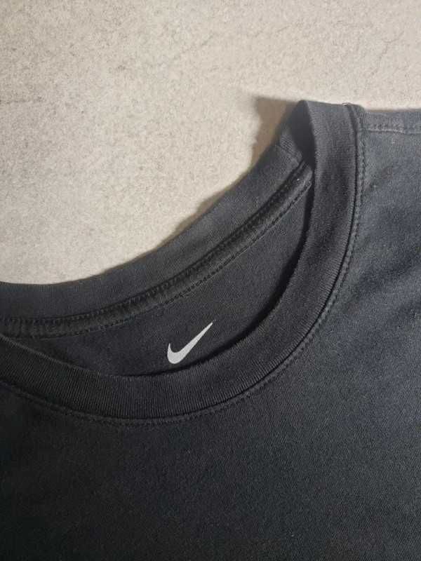 Nike Tshirt Koszulka black basic training drip minimalistic lato