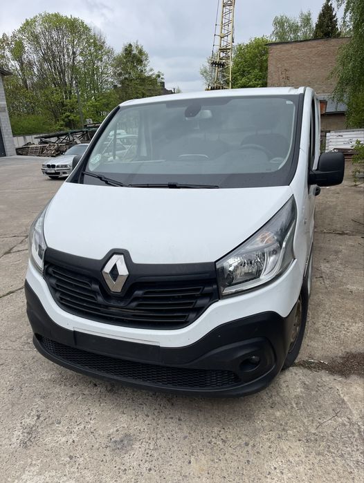 Разборка розборка шрот Рено Трафик Трафік 3 бочина двигатель капот