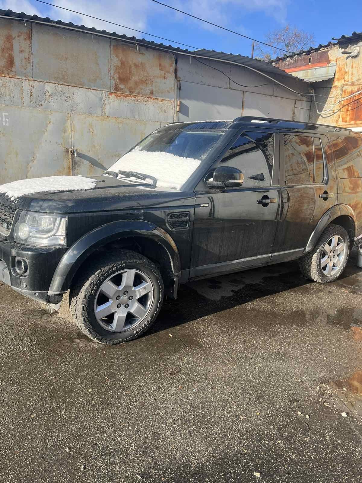 Land Rover Discovery 4