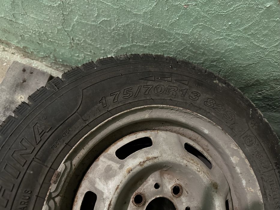 Продам зимові шини 175/70r13