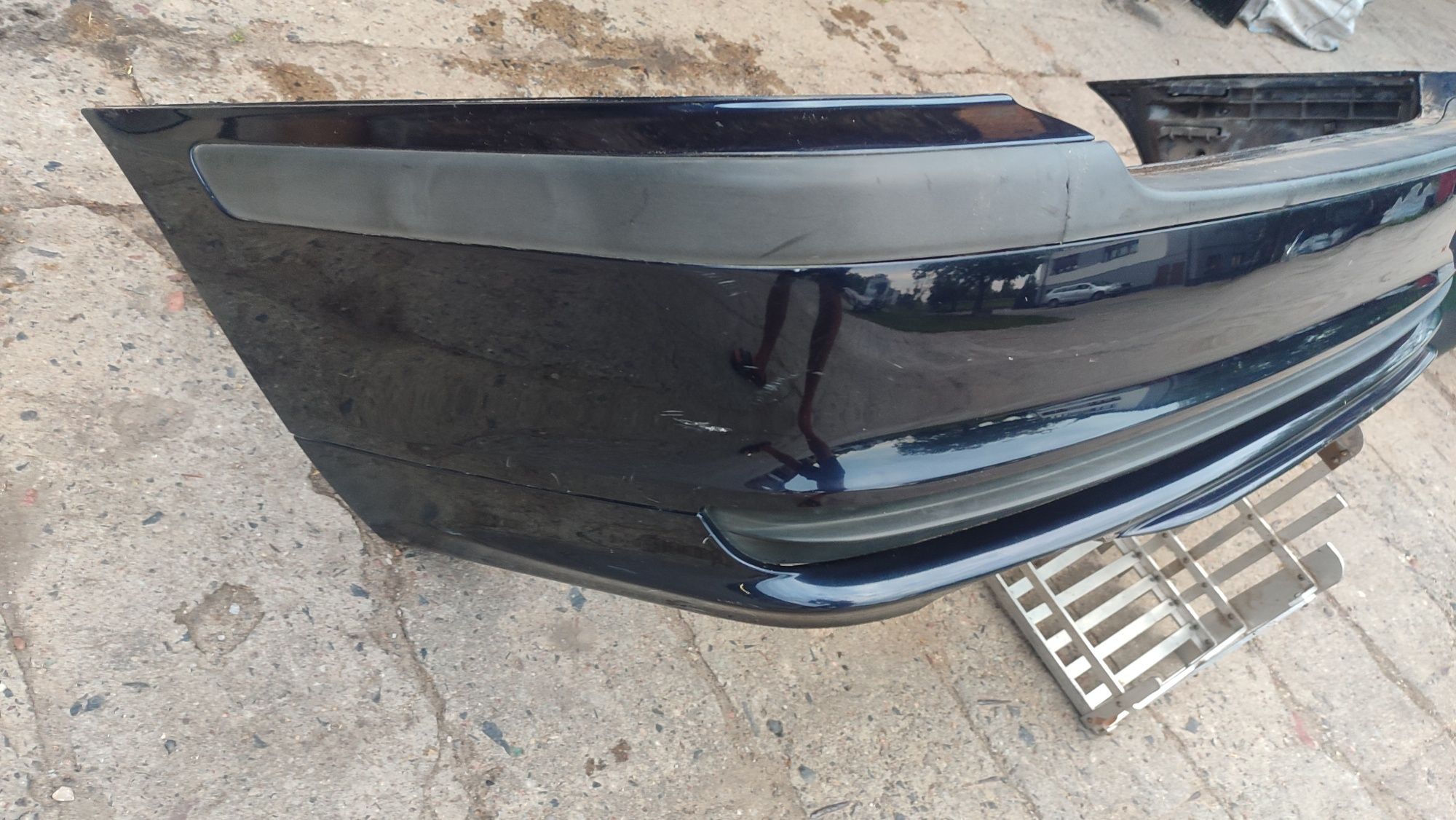 BMW E46 kombi touring zderzak tył tylny 317/5 orientblau metalic