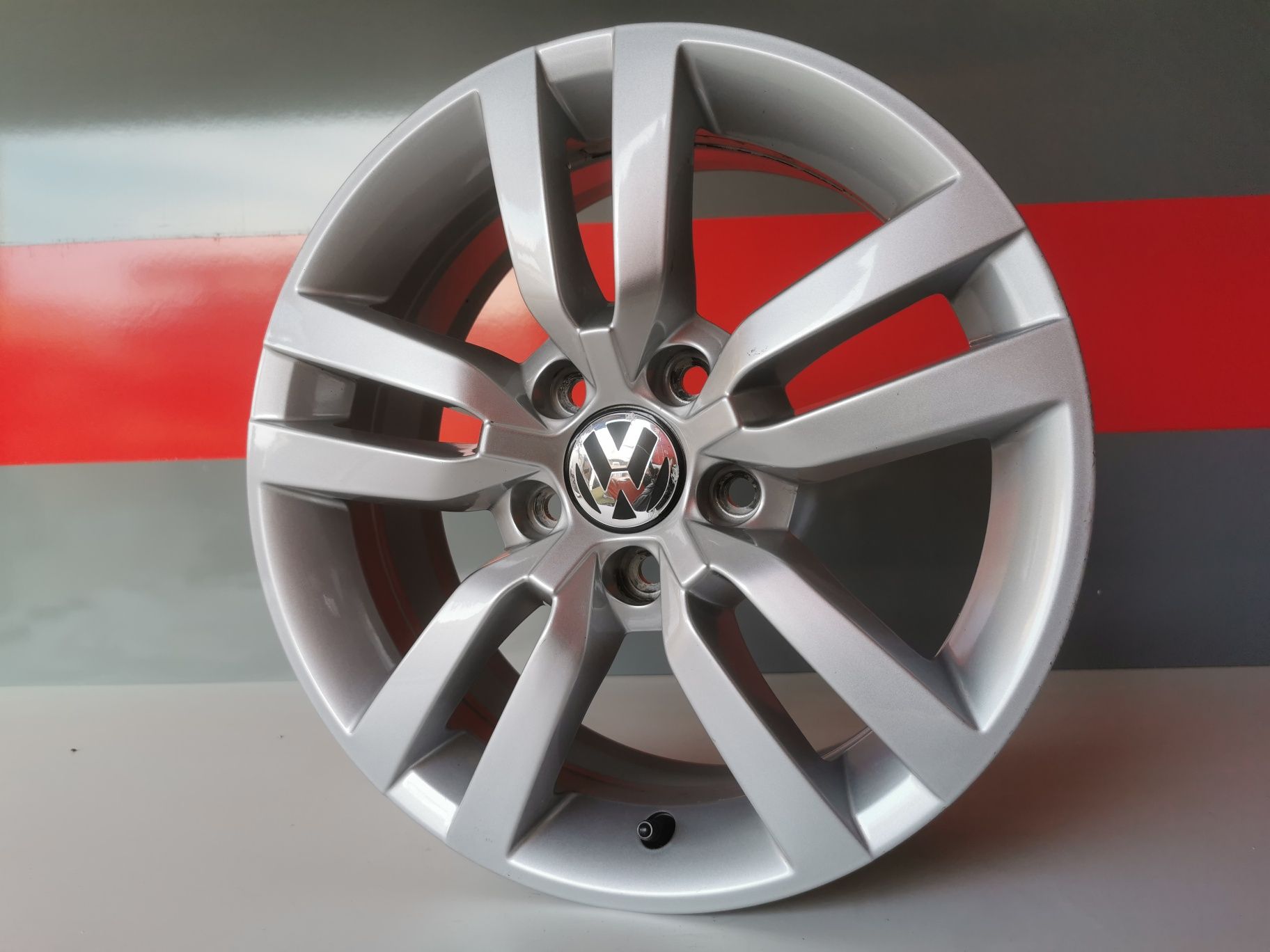 Felgi 16" 5x112 VW Golf Cady Passat Skoda Seat