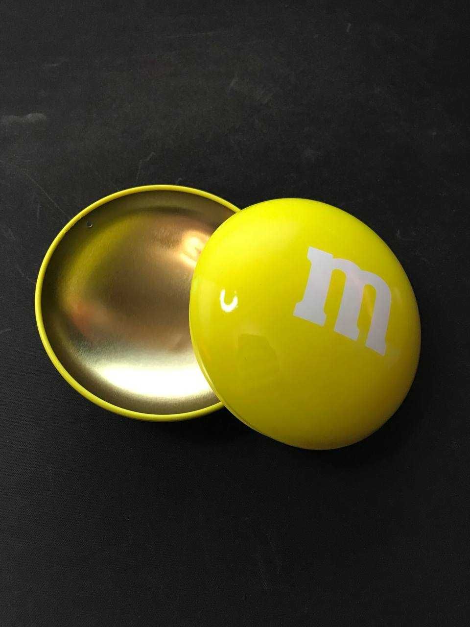 Карманная конфетница m&m's