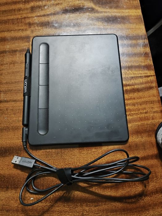 Графічний планшет Wacom Intuos S Black (CTL-4100K-N)