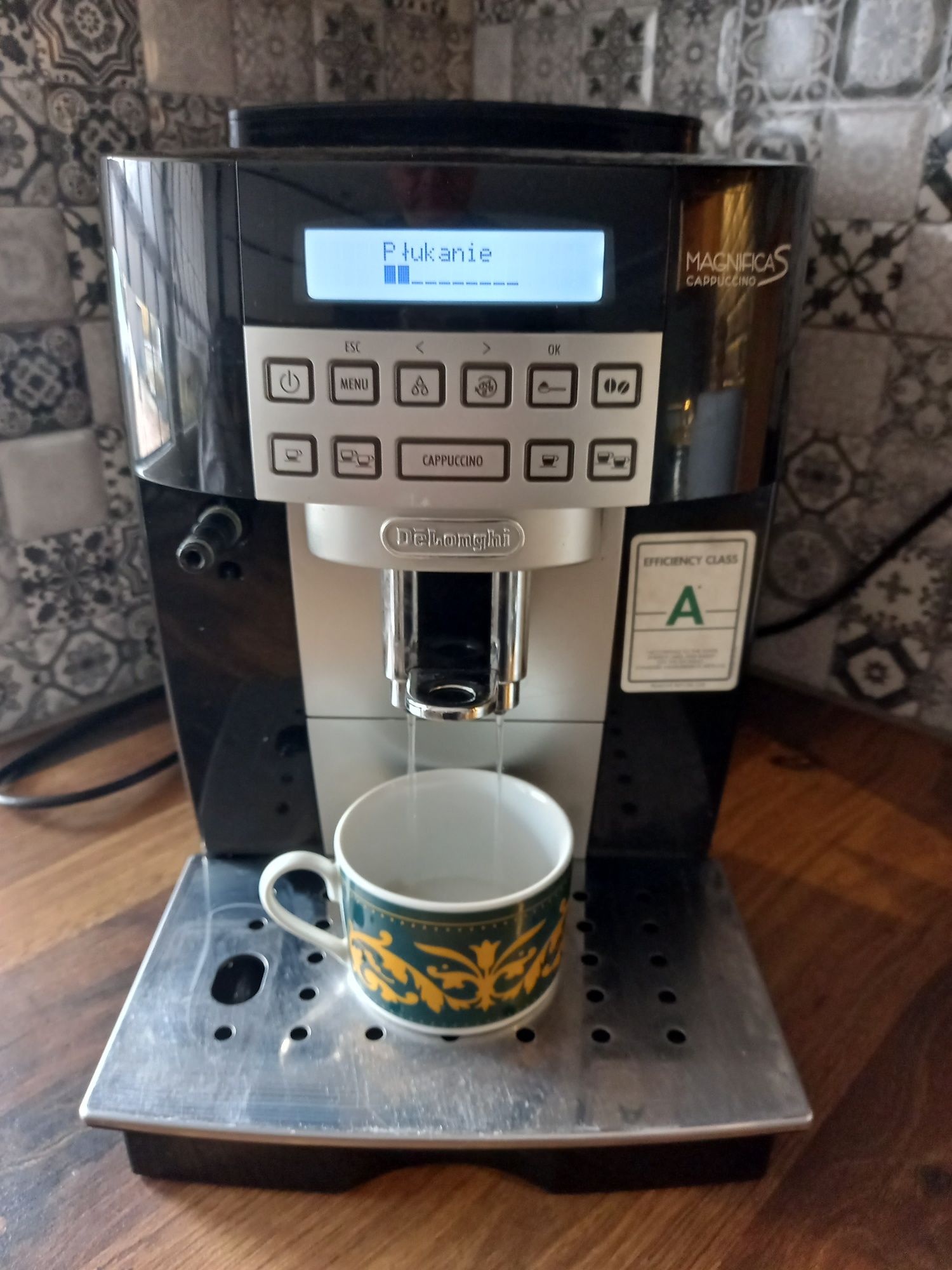 exspres do kawy Delonghi