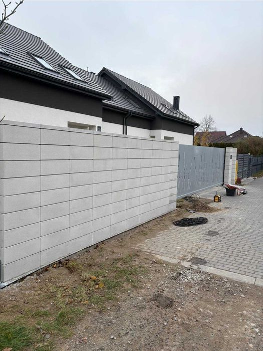 Panele Ogrodzeniowe | Bramy | Furtki | Montaż | Słupki