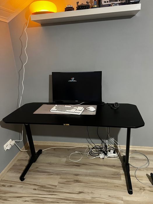 Biurko diablo x series