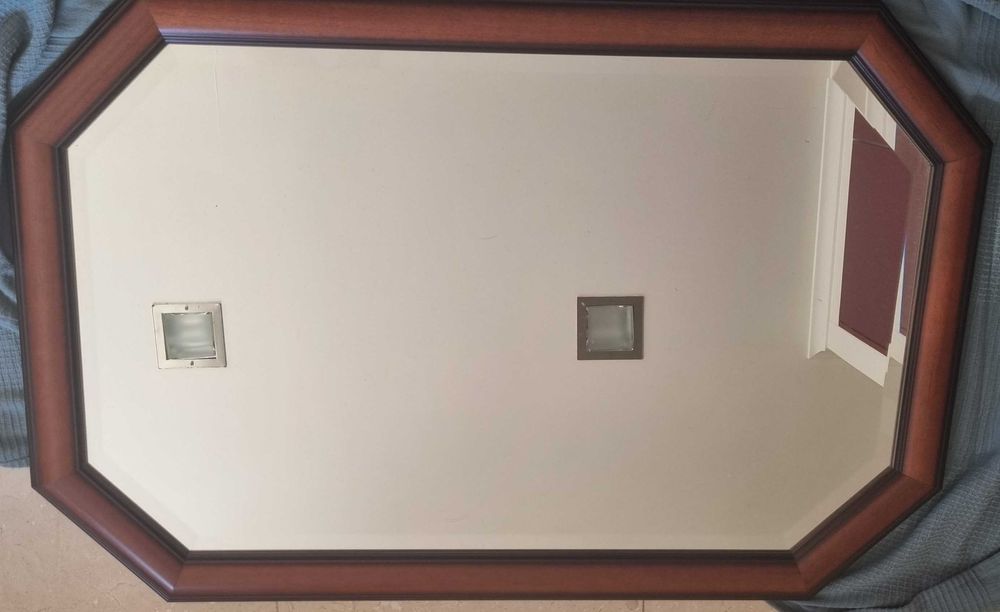 Espelho em bom estado