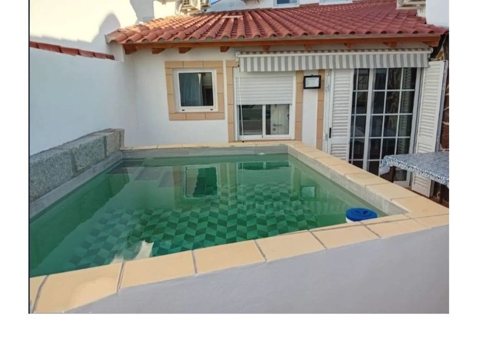 Excelente Moradia T5 com Piscina a 13 km de Moura e a 15 km de Serpa