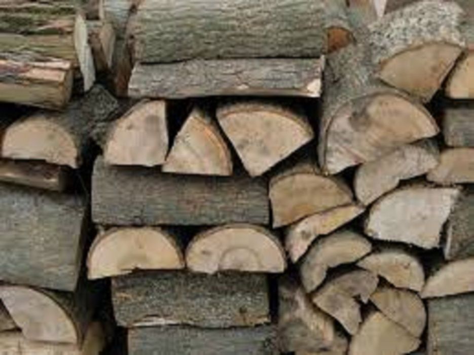 Drewno kominkowe/opałowe- sezonowane, układane, grubsze kawałki