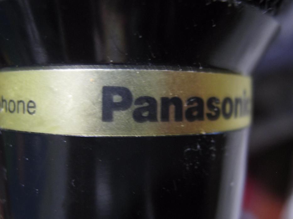Микрофон для караоке ,,Panasonic RP-VK211" .